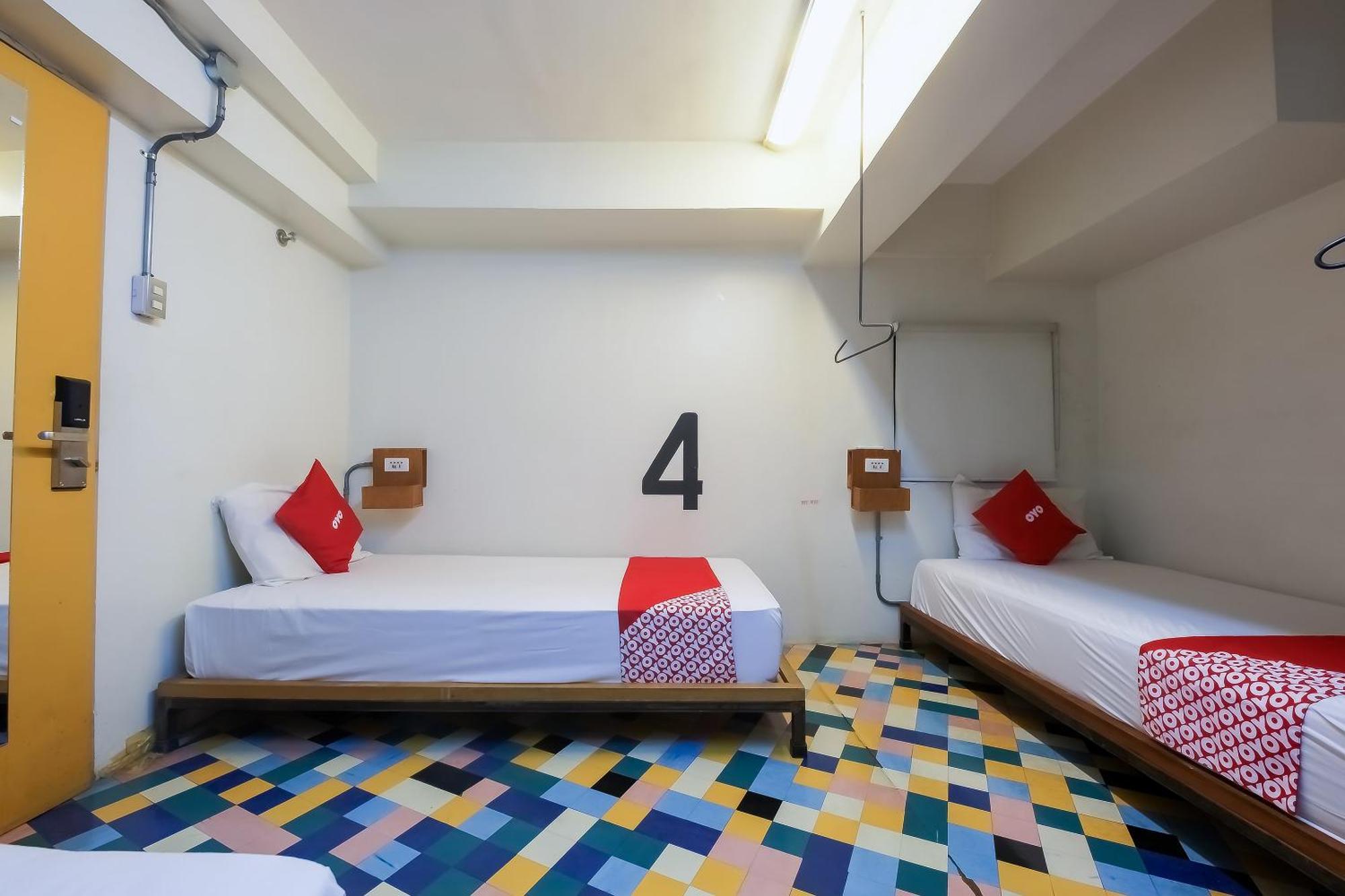 Spot On Junction Hostel Makati City Luaran gambar